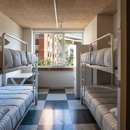 Lamia Bbk Women Hostel-Solo Mujeres بلباو المظهر الخارجي الصورة
