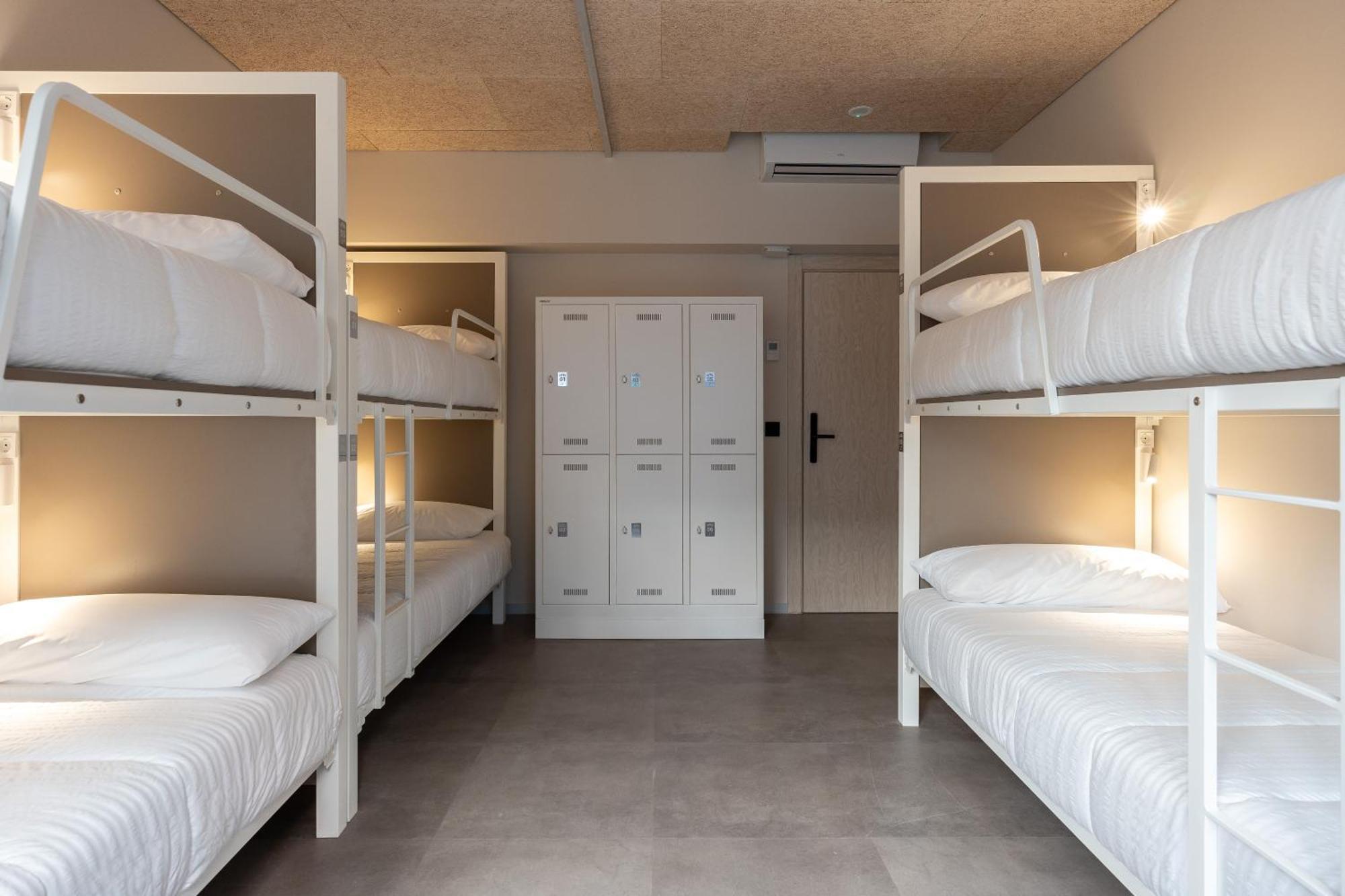 Lamia Bbk Women Hostel-Solo Mujeres بلباو المظهر الخارجي الصورة