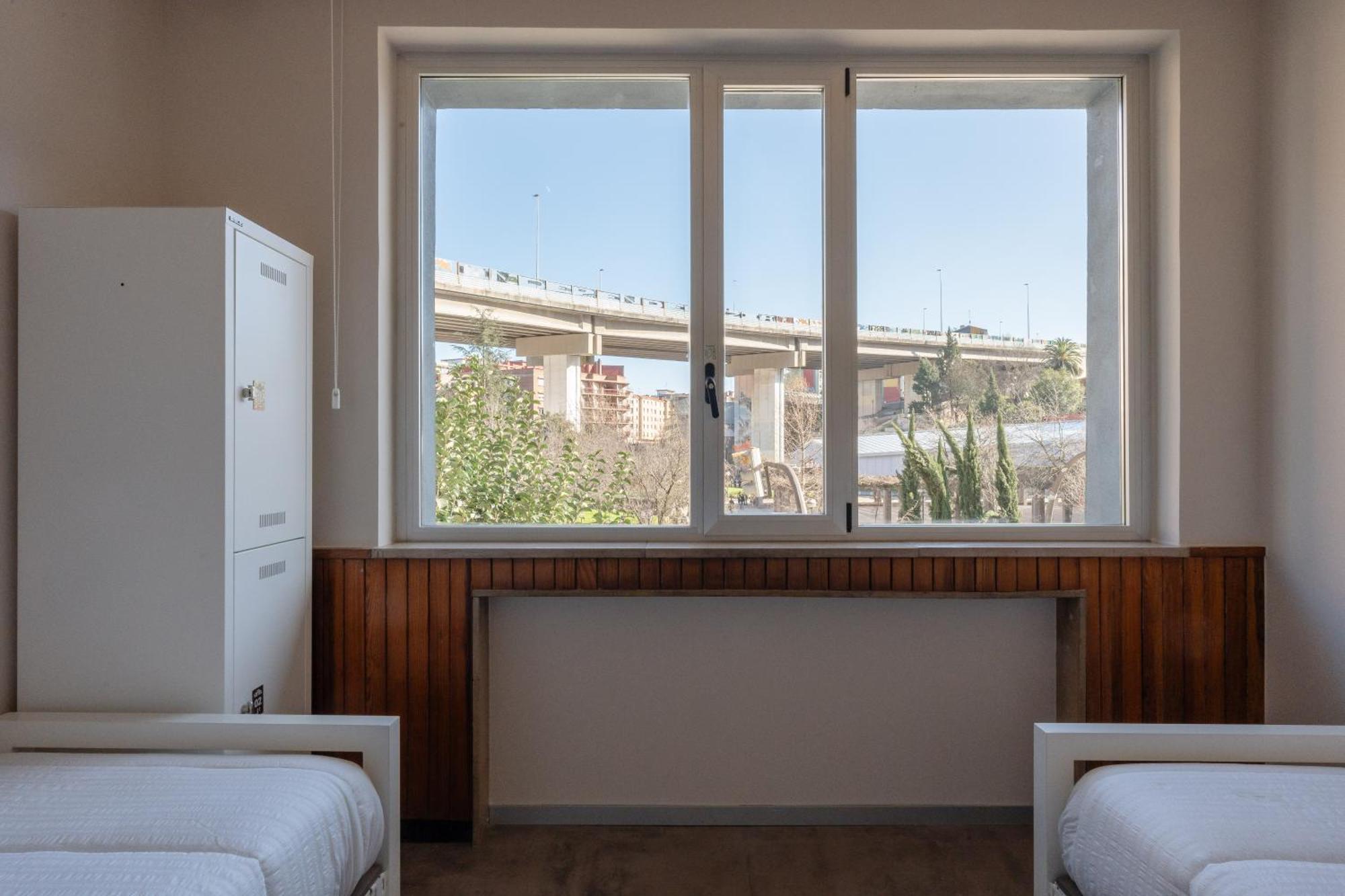 Lamia Bbk Women Hostel-Solo Mujeres بلباو المظهر الخارجي الصورة