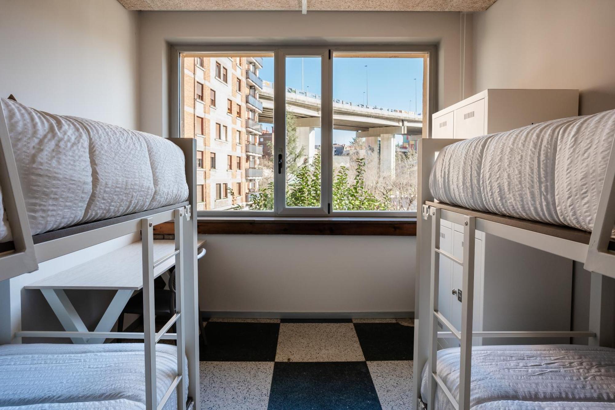 Lamia Bbk Women Hostel-Solo Mujeres بلباو المظهر الخارجي الصورة